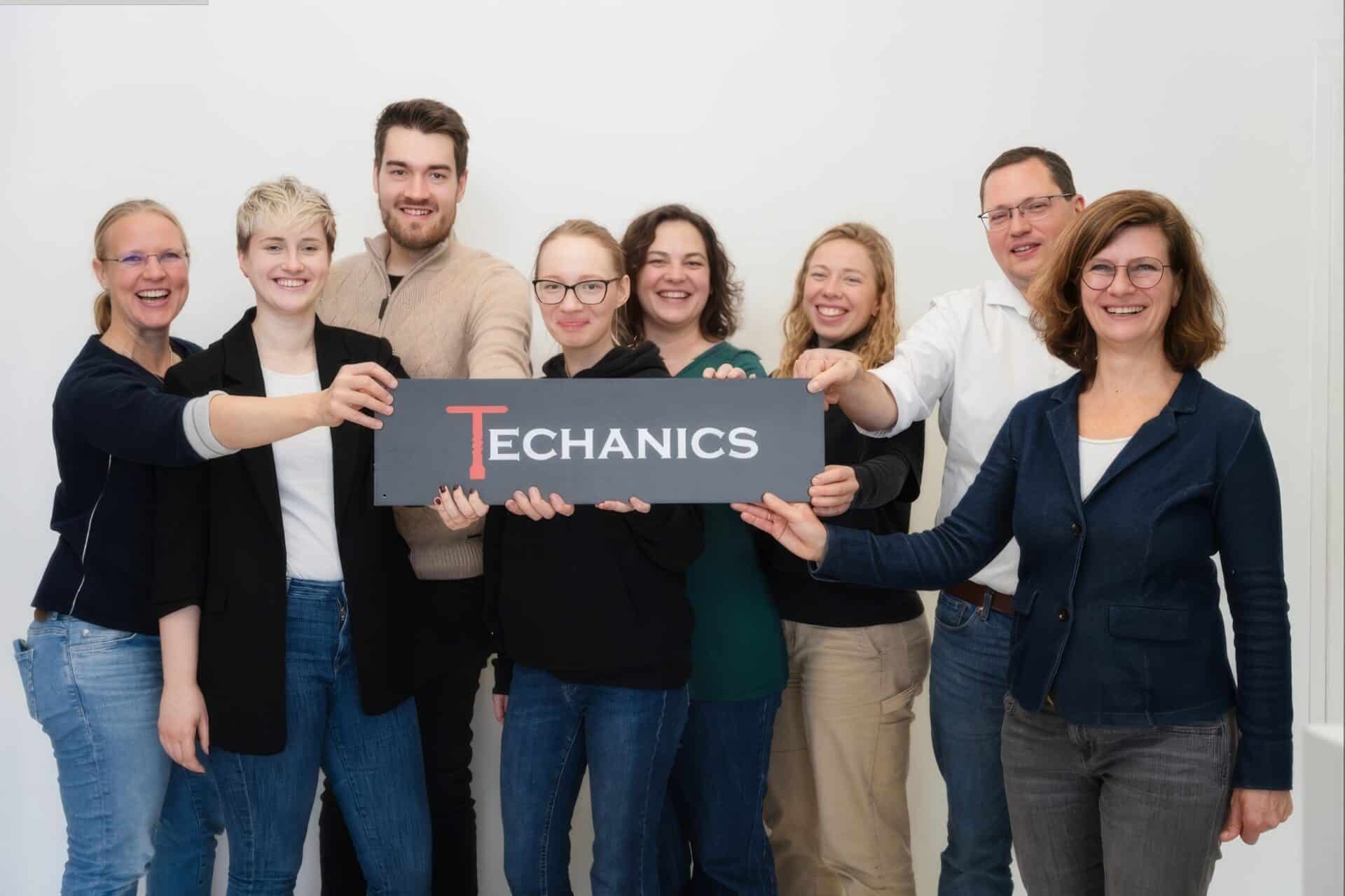 Techanics Team als Atlassian Gold Solution Partner für Jira-Beratung, Umsetzung und partnerschaftliche Zusammenarbeit